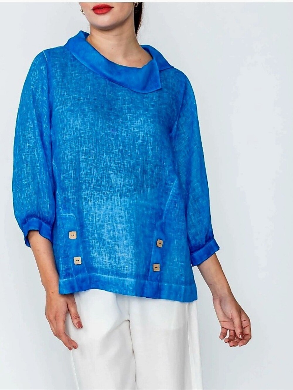 NWOT IO Collection Sheer Linen Top. Size M